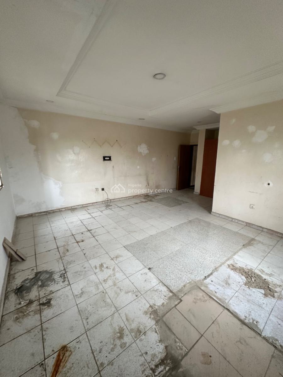 a Spacious Room Self Contain Apartment in a Decent Environment, 6th Avenue, Gwarinpa, Abuja, Self Contain (single Rooms) for Rent