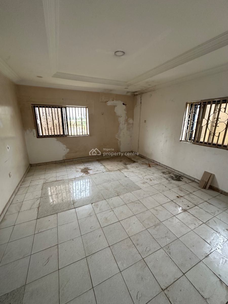 a Spacious Room Self Contain Apartment in a Decent Environment, 6th Avenue, Gwarinpa, Abuja, Self Contain (single Rooms) for Rent