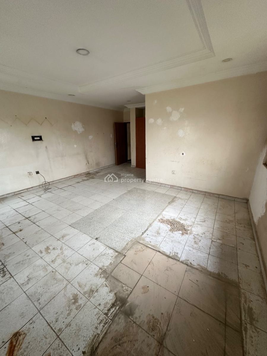 a Spacious Room Self Contain Apartment in a Decent Environment, 6th Avenue, Gwarinpa, Abuja, Self Contain (single Rooms) for Rent