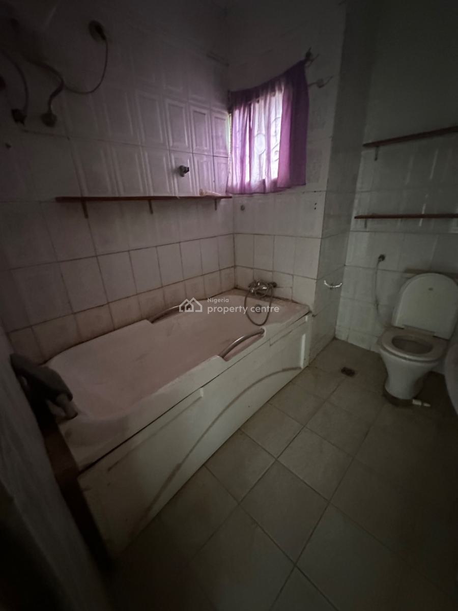 a Spacious Room Self Contain Apartment in a Decent Environment, 6th Avenue, Gwarinpa, Abuja, Self Contain (single Rooms) for Rent