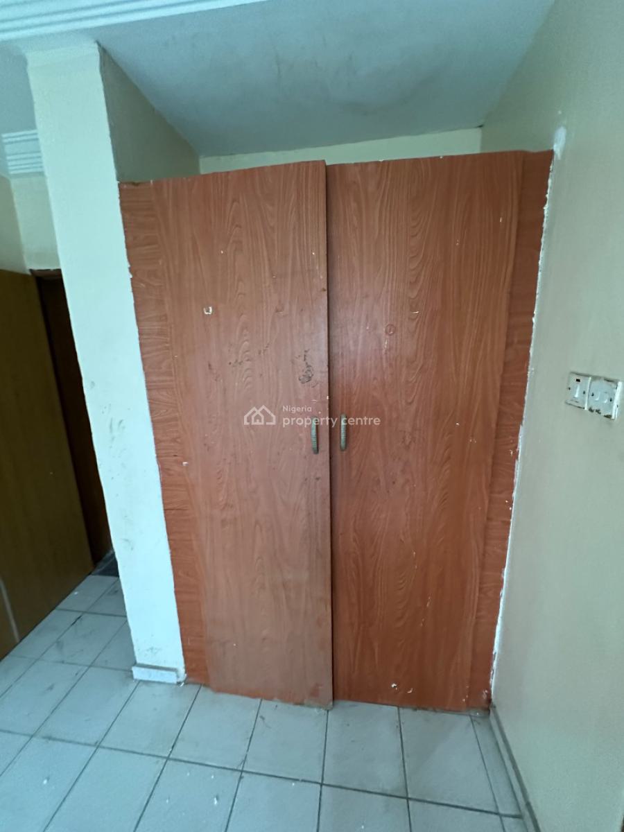 a Spacious Room Self Contain Apartment in a Decent Environment, 6th Avenue, Gwarinpa, Abuja, Self Contain (single Rooms) for Rent