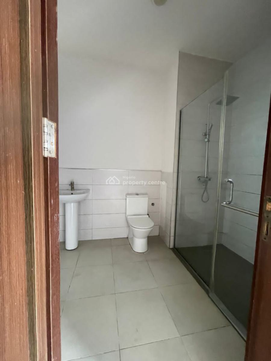 Luxury 4 Bedroom Terrace with Bq, U3 Estate,, Lekki Phase 1, Lekki, Lagos, Terraced Duplex for Sale