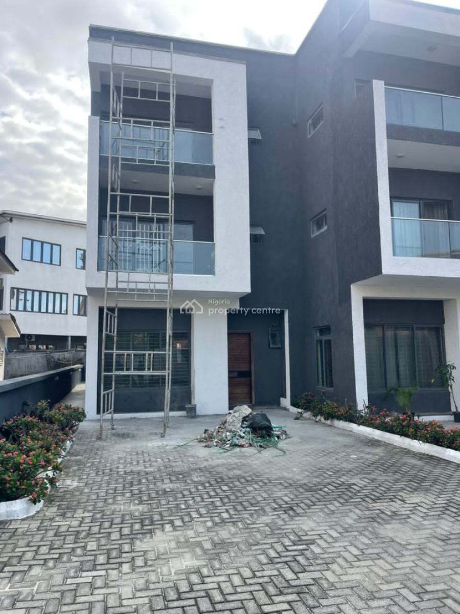 Luxury 4 Bedroom Terrace with Bq, U3 Estate,, Lekki Phase 1, Lekki, Lagos, Terraced Duplex for Sale
