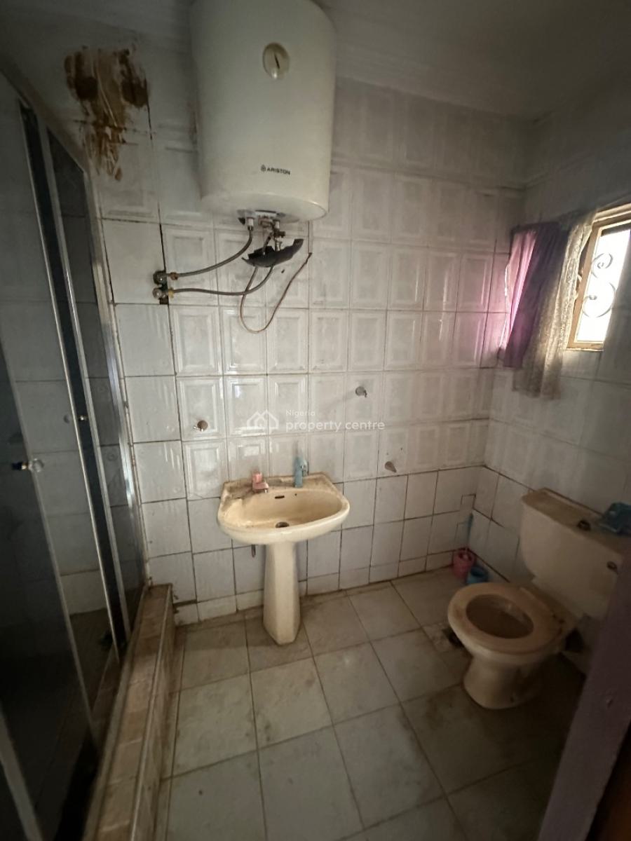 a Spacious One Room Self Contain Apartment in a Secured Neighborhood, 6th Avenue, Gwarinpa, Abuja, Self Contain (single Rooms) for Rent