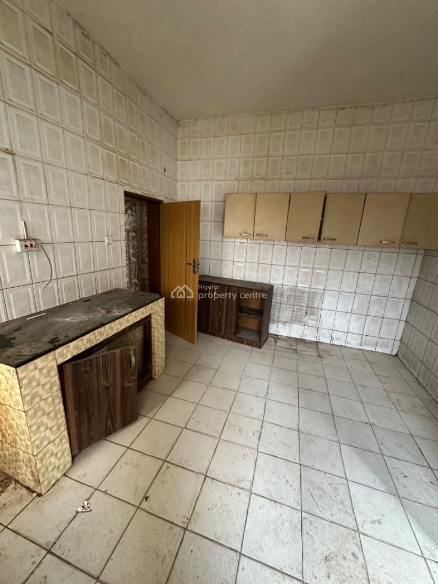 a Spacious One Room Self Contain Apartment in a Secured Neighborhood, 6th Avenue, Gwarinpa, Abuja, Self Contain (single Rooms) for Rent