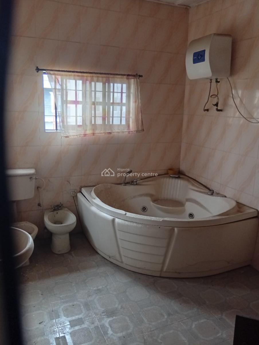 Massive 5 Bedrooms Semi Detached Duplex, Estaport Estate Gbagada, Gbagada, Lagos, Semi-detached Duplex for Sale