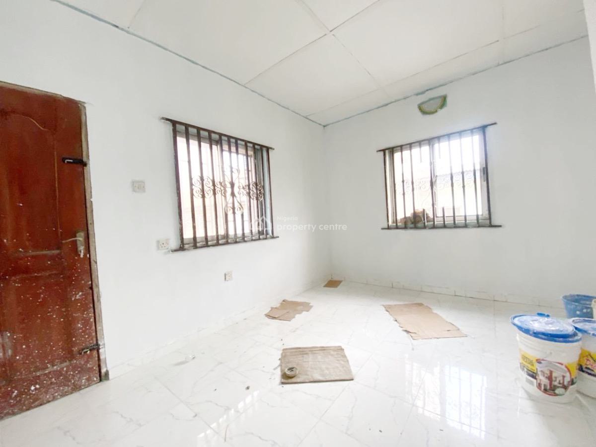 Luxury Mini Flat, Gra Phase 1, Magodo, Lagos, Mini Flat (room and Parlour) for Rent
