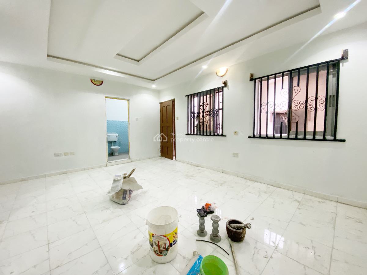 Luxury Mini Flat, Gra Phase 1, Magodo, Lagos, Mini Flat (room and Parlour) for Rent