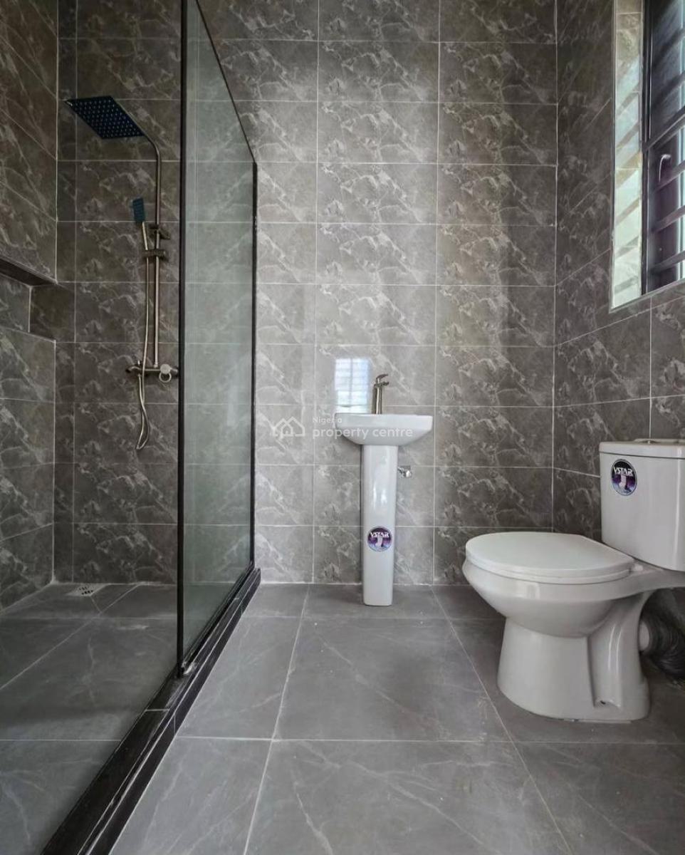 Well Finished 5 Bedroom Semi-detached Duplex with a Bq, Lekki Phase 1, Lekki, Lagos, Semi-detached Duplex for Sale
