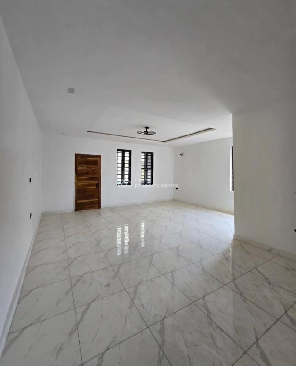 Well Finished 5 Bedroom Semi-detached Duplex with a Bq, Lekki Phase 1, Lekki, Lagos, Semi-detached Duplex for Sale