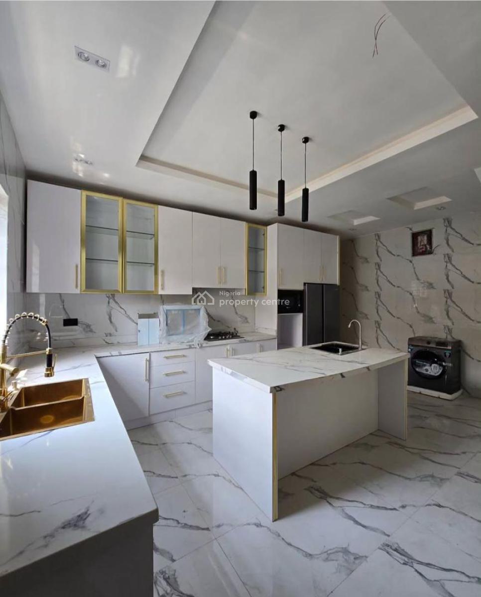 Well Finished 5 Bedroom Semi-detached Duplex with a Bq, Lekki Phase 1, Lekki, Lagos, Semi-detached Duplex for Sale