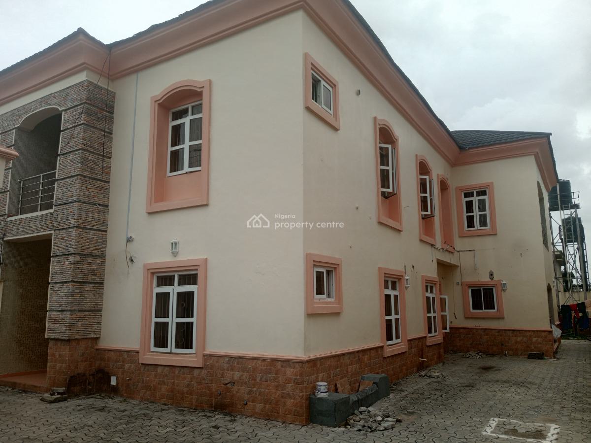4 Bedrooms Semi Detached Duplex with Bq, Off Admiralty, Lekki Phase 1, Lekki, Lagos, Semi-detached Duplex for Rent