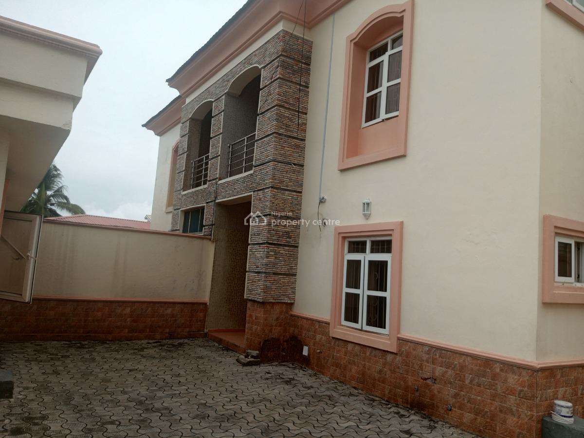 4 Bedrooms Semi Detached Duplex with Bq, Off Admiralty, Lekki Phase 1, Lekki, Lagos, Semi-detached Duplex for Rent