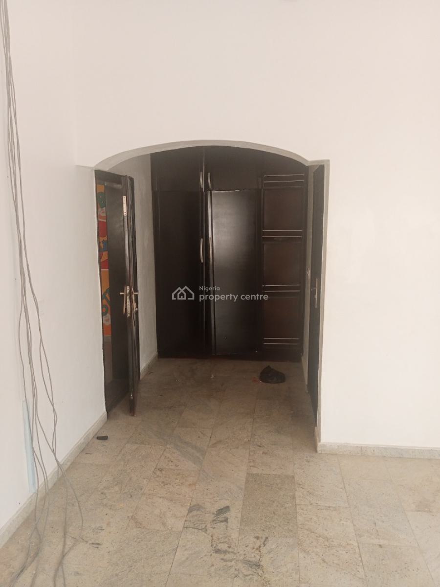 4 Bedrooms Semi Detached Duplex with Bq, Off Admiralty, Lekki Phase 1, Lekki, Lagos, Semi-detached Duplex for Rent