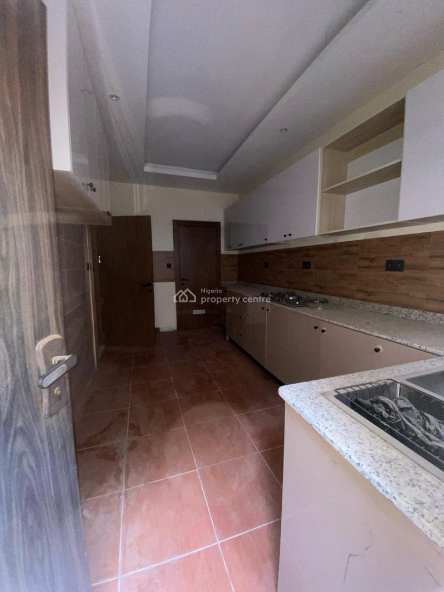 Newly Built 4 Bedrooms Terraced Duplex with Bq., Off 1st Avenue, Gwarinpa, Abuja, Terraced Duplex for Rent
