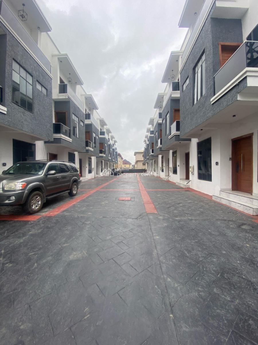 Spacious 4-bedroom Terrace House with Bq, Chevron, Lekki Lagos, Lekki, Lagos, Terraced Duplex for Sale