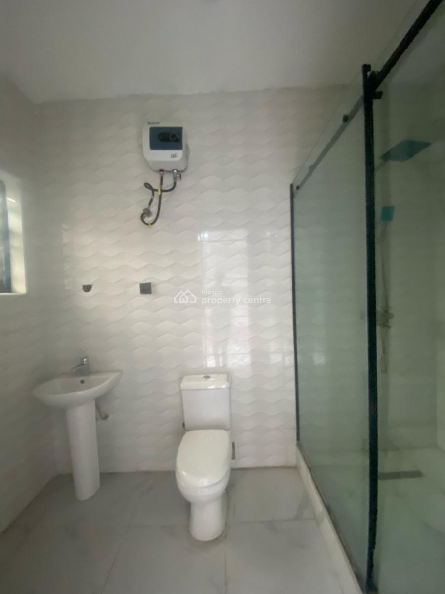 Spacious 4-bedroom Terrace House with Bq, Chevron, Lekki Lagos, Lekki, Lagos, Terraced Duplex for Sale