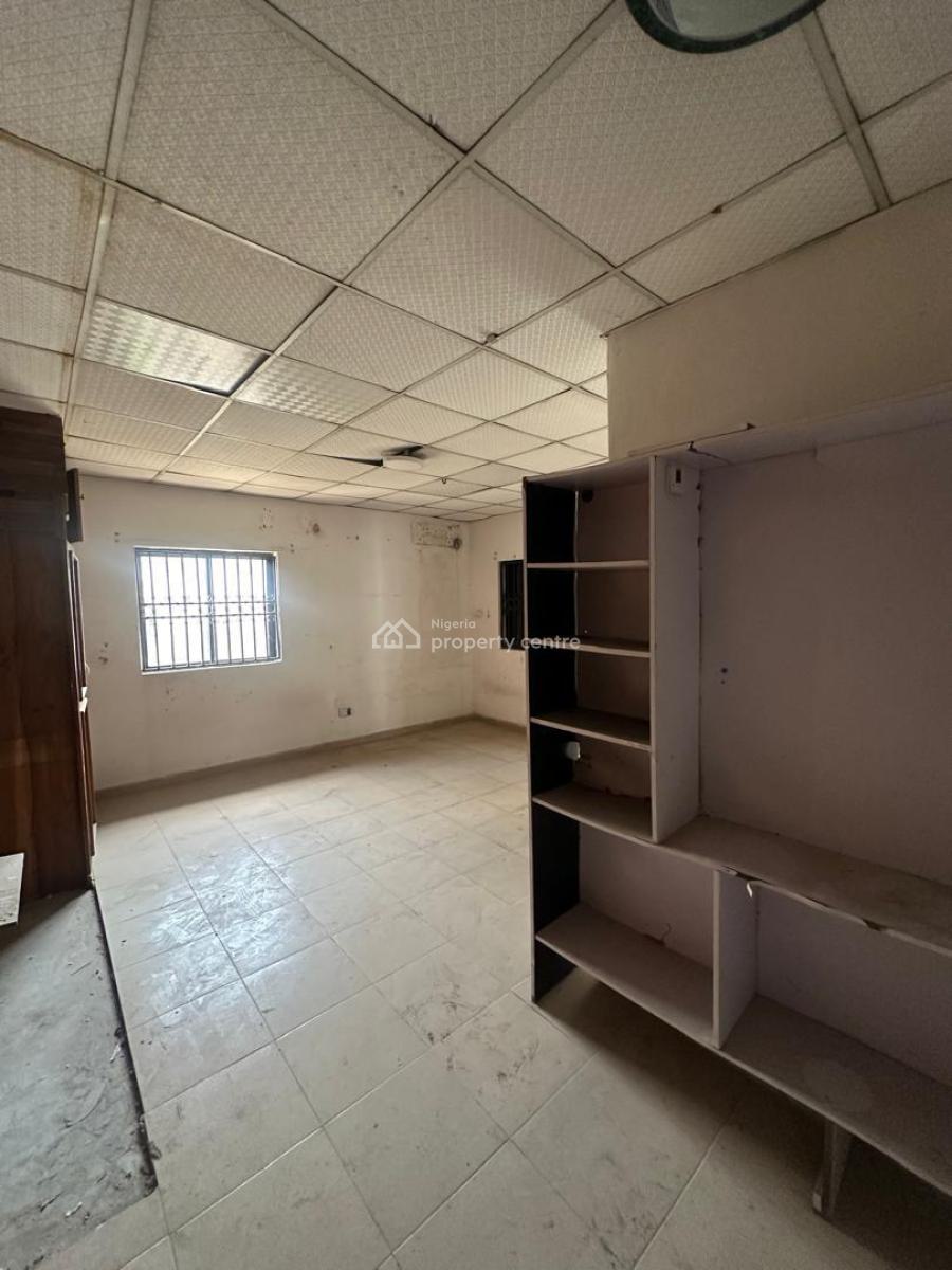 Commercial/residential Property in Lekki Phase 1, Lekki Phase 1, Lekki, Lagos, Commercial Property for Rent