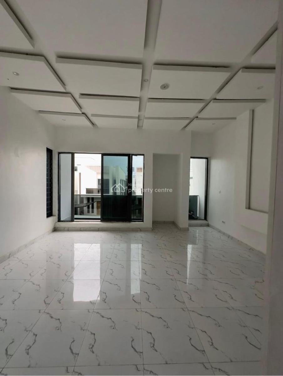 3 Bedrooms Semi Detached Duplex with Bq, Chevron Lekki, Lekki Phase 2, Lekki, Lagos, Semi-detached Duplex for Rent