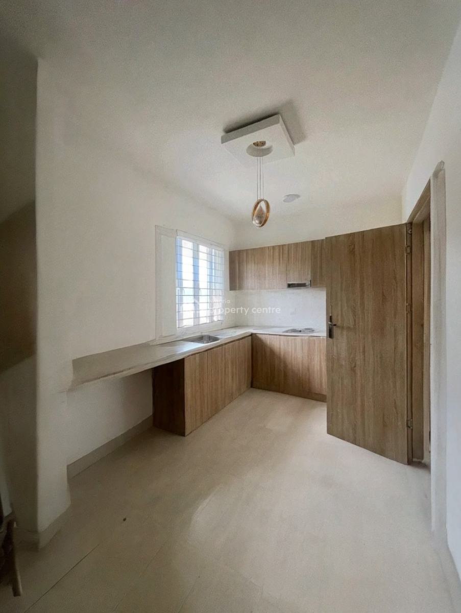 Contemporary 2 Bedroom Massionette Duplex, Ikota, Ikota, Lekki, Lagos, Terraced Duplex for Rent