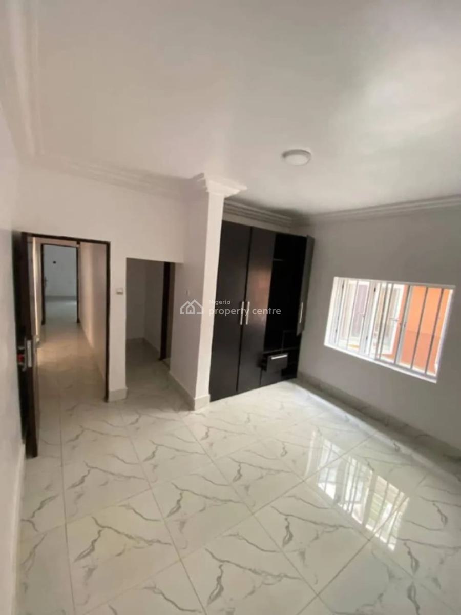 2 Bedroom Apartment in a Secured and Serene Estate (downstairs), Chevron, Lekki, Lagos, Flat / Apartment for Rent