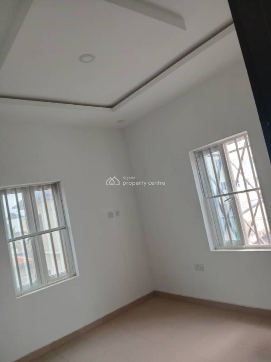 Millionaire Hangout Luxury 2 Bedroom Flat, Magboro, Ogun, Flat / Apartment for Rent