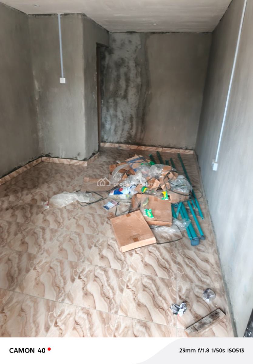 Mini Flats, Off Adeshina Road, Ijesha, Surulere, Lagos, Mini Flat (room and Parlour) for Rent