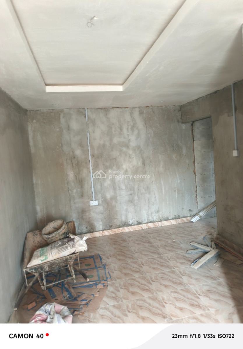 Mini Flats, Off Adeshina Road, Ijesha, Surulere, Lagos, Mini Flat (room and Parlour) for Rent