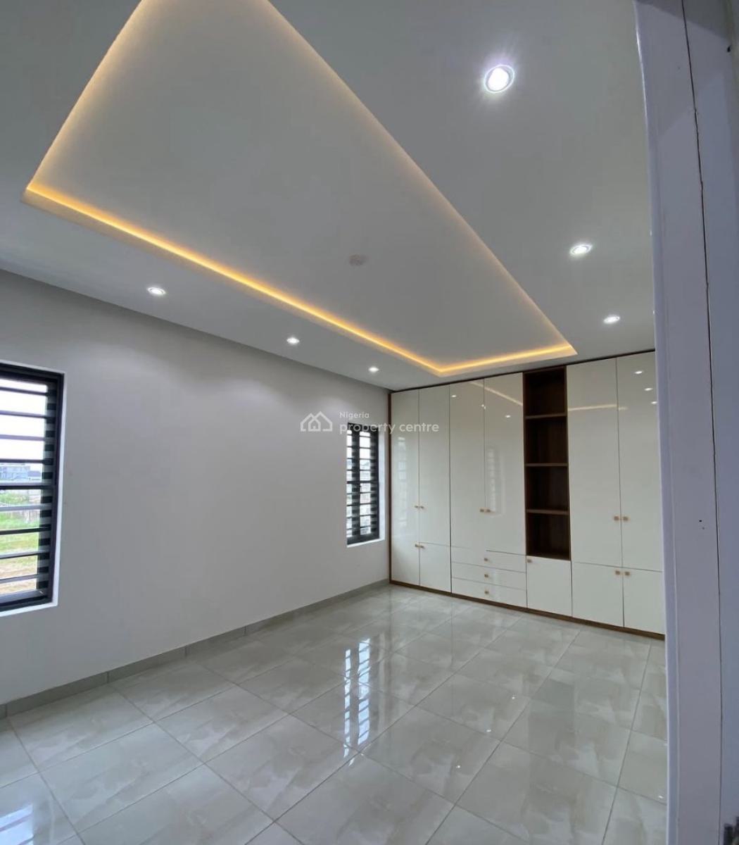 Cowrie Creek Stunning 4 Bedroom Semi Detached Home, Cowrie Creek Estate, Ikate, Lekki, Lagos, Semi-detached Duplex for Sale