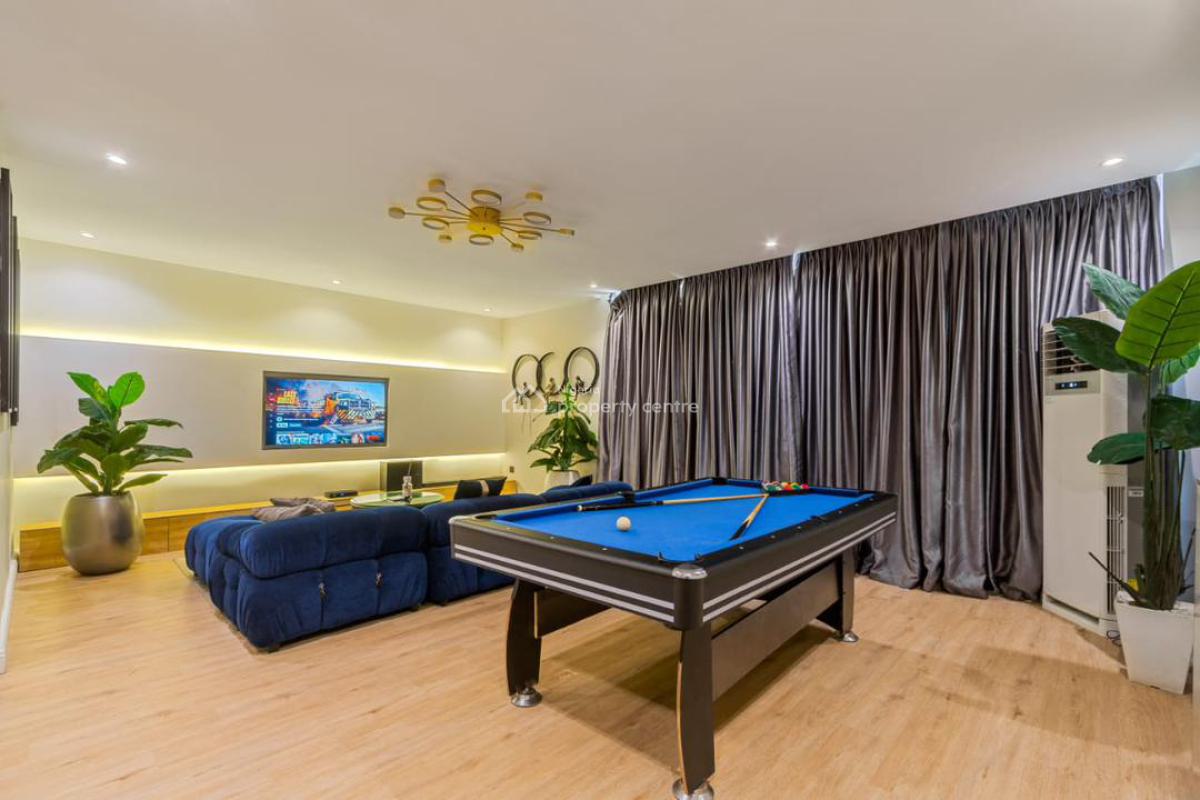 3 Bedroom Luxury Waterfront Apartment, Phase 1, Lekki, Lagos, Flat / Apartment Short Let