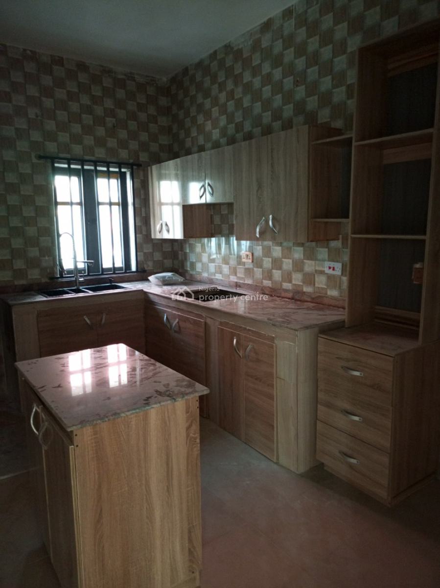 Luxurious Home with Panoramic Views, Glorious Home, Magboro, Ogun, Flat / Apartment for Rent