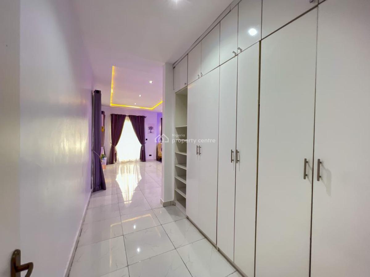 Brand New 4 Bedroom Self Compound, Palm Estate, Ajah, Lekki, Lagos, Flat / Apartment Short Let