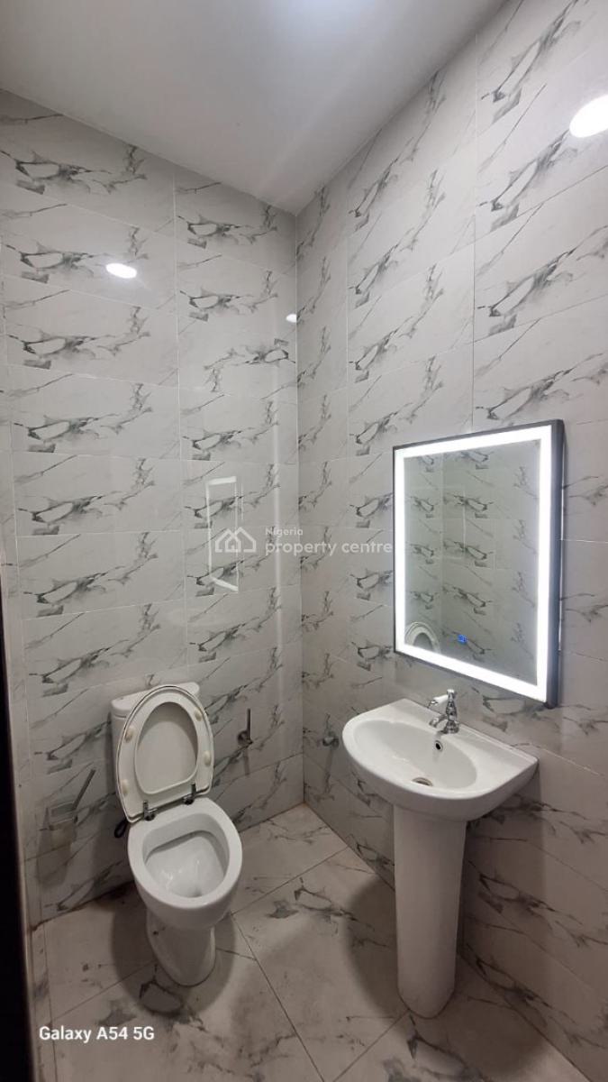 Tastefully Built Well Mentained Fully Serviced 3bed Apartment with Bq, Agungi,lekki ,lagos ,nigeria, Agungi, Lekki, Lagos, Flat / Apartment for Rent