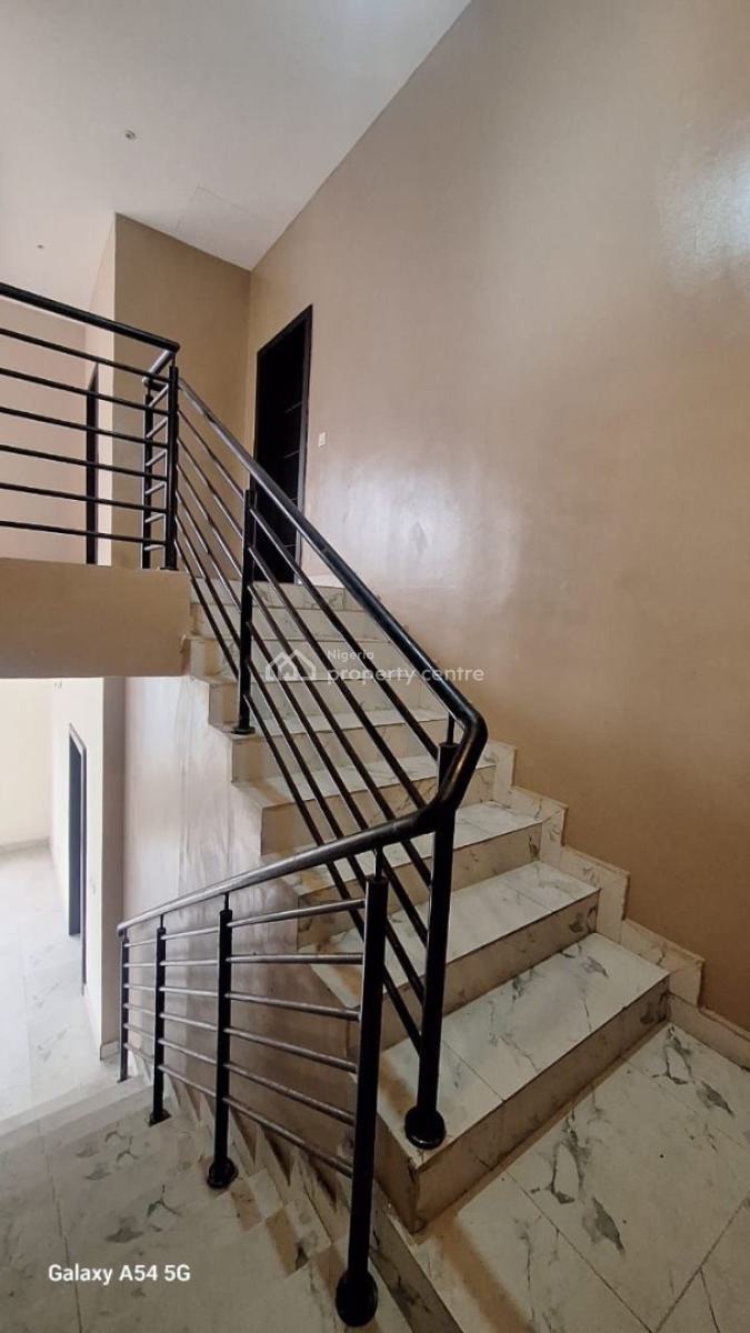 Tastefully Built Well Mentained Fully Serviced 3bed Apartment with Bq, Agungi,lekki ,lagos ,nigeria, Agungi, Lekki, Lagos, Flat / Apartment for Rent