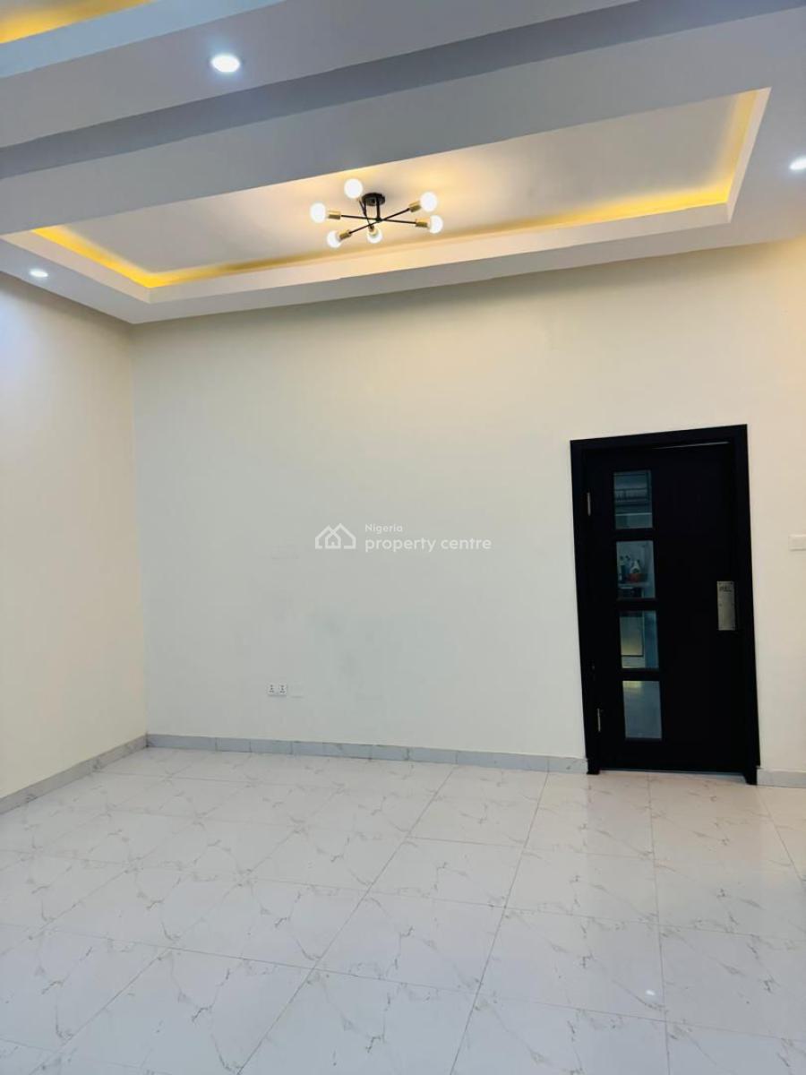 Elegant 4-bedroom Semi-detached Duplex with Bq, Chevron, Lekki, Lagos, Detached Duplex for Sale