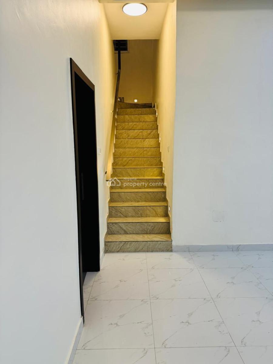 Elegant 4-bedroom Semi-detached Duplex with Bq, Chevron, Lekki, Lagos, Detached Duplex for Sale