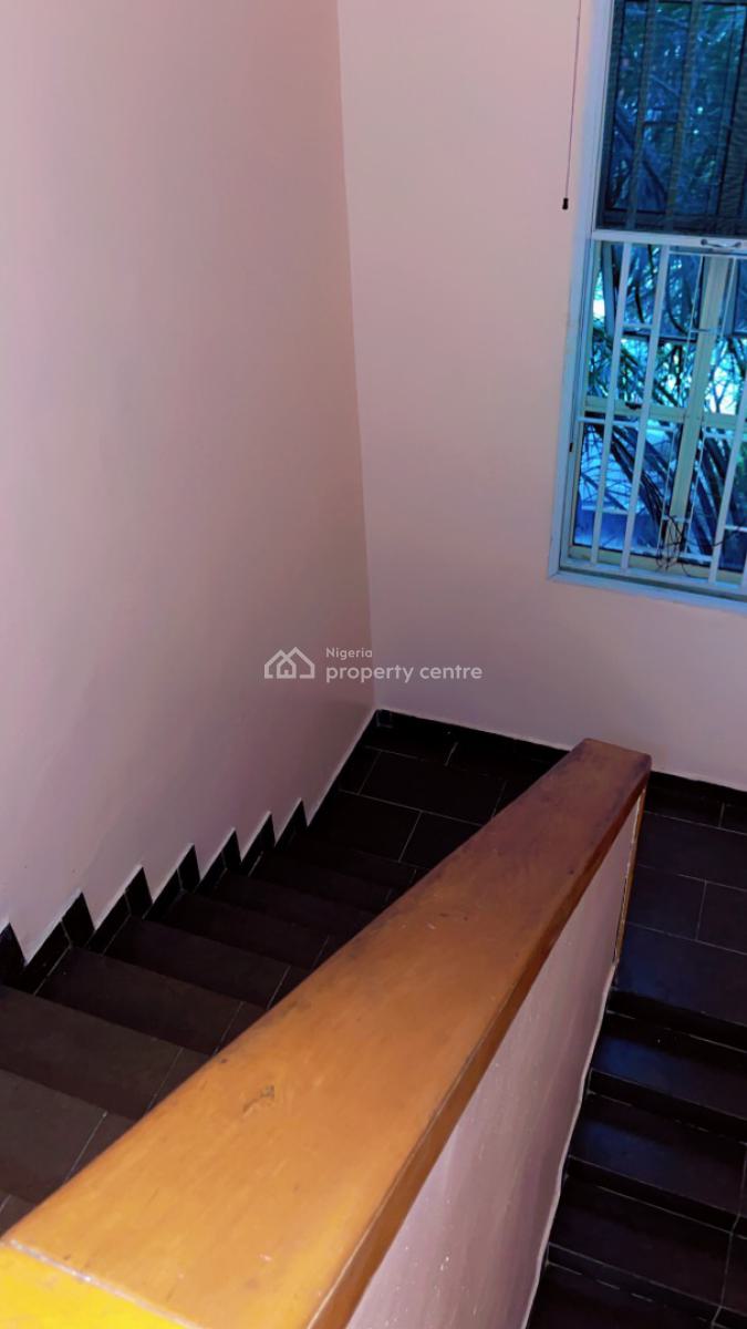 Newly Renovated Spacious Ensuite Bedroom, Upstairs, By Express Road, Idado, Lekki, Lagos, Self Contain (single Rooms) for Rent