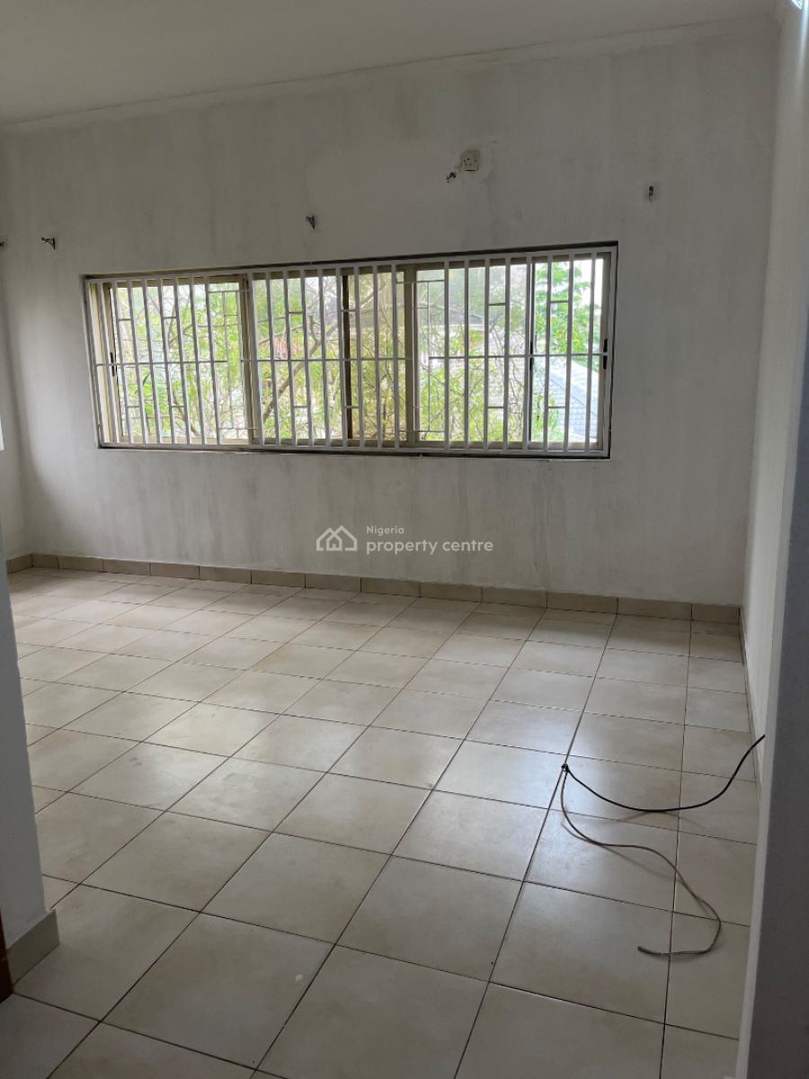 Spacious Studio Apartment with Open Kitchen Plan , Upstairs, Lekki, Lagos, Self Contain (single Rooms) for Rent