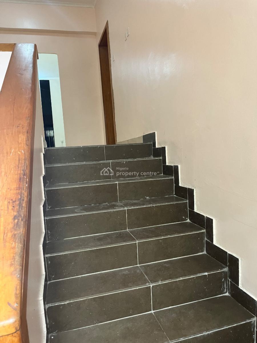 Spacious Studio Apartment with Open Kitchen Plan , Upstairs, Lekki, Lagos, Self Contain (single Rooms) for Rent