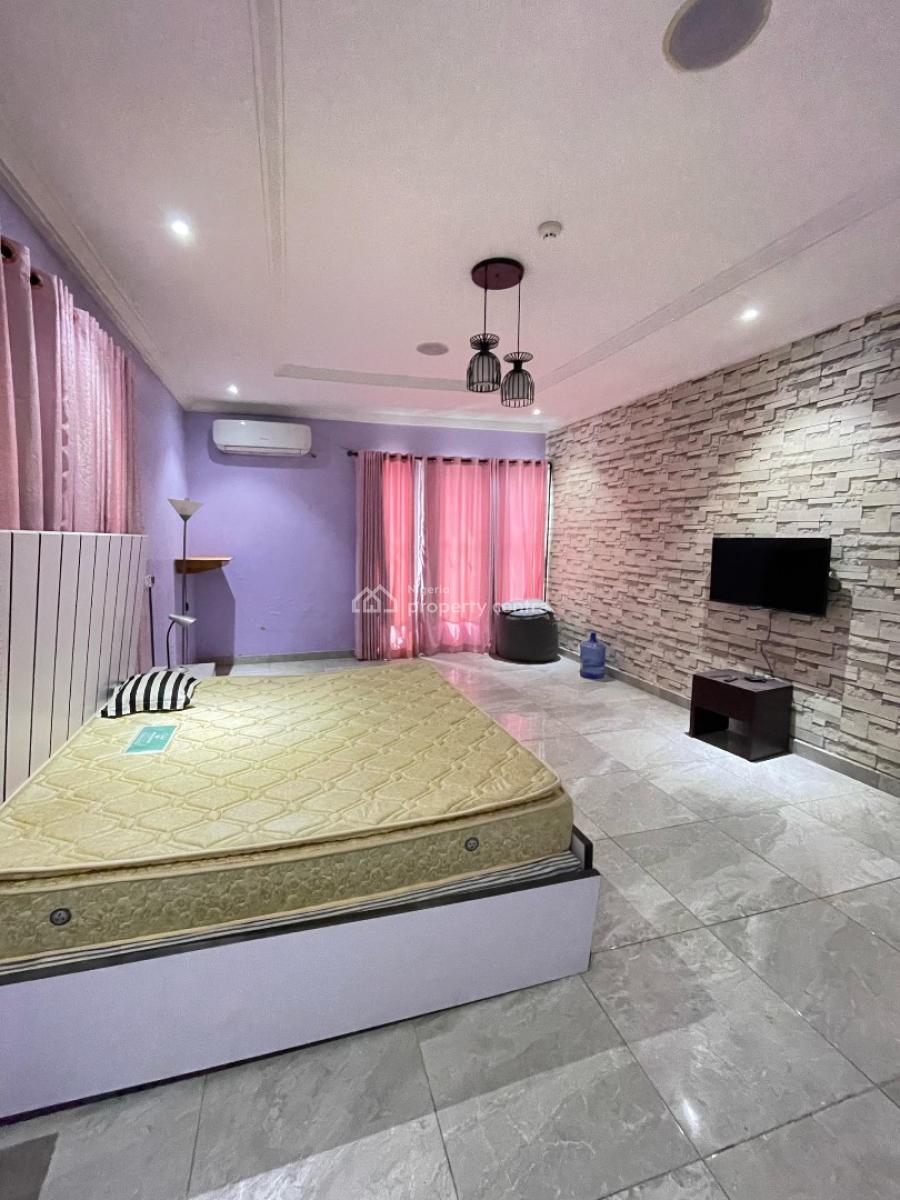 7 Bedroom Duplex with 2 Rooms Bq and Swimming Pool, Pinnock Beach Estate, Osapa Lekki Lagos, Osapa, Lekki, Lagos, Detached Duplex for Sale