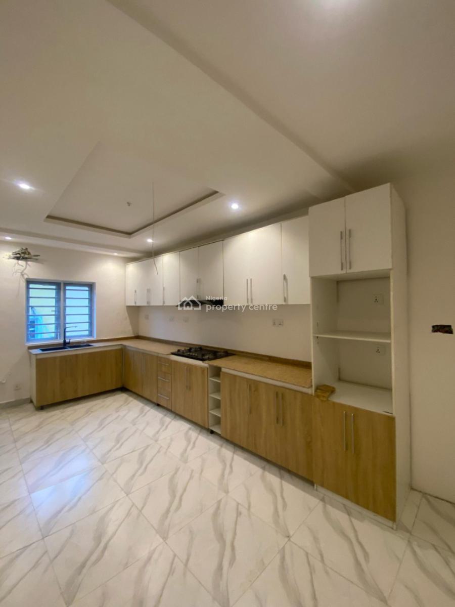 Luxurious 3-bedroom Apartment with Excellent Security & Maintenance, Chervon, Lekki, Lagos, Flat / Apartment for Rent