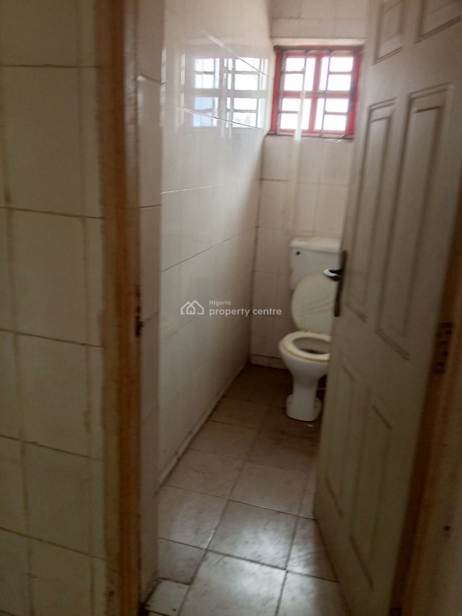 110sqm Large Space, Chevron, Lekki, Lagos, Office Space for Rent
