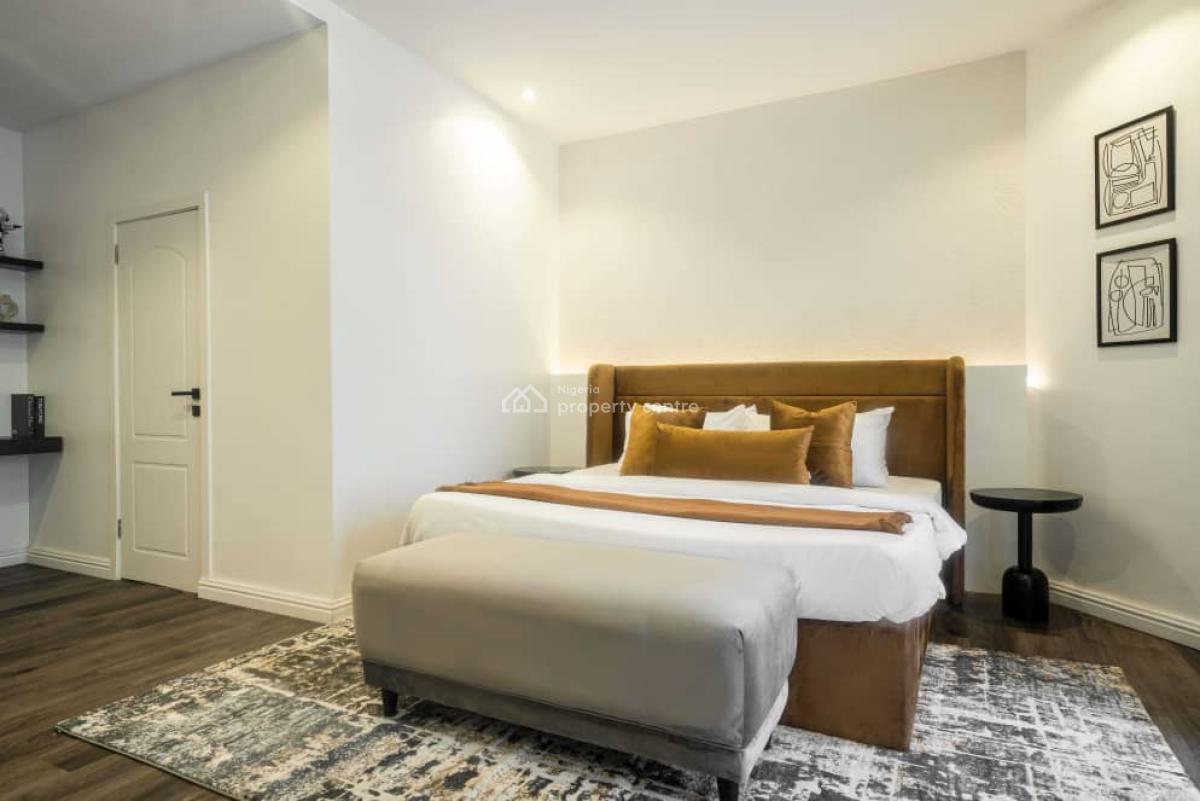 Luxury Two Bedroom with Excellent Features, Lekki Phase 1, Lekki, Lagos, Flat / Apartment Short Let