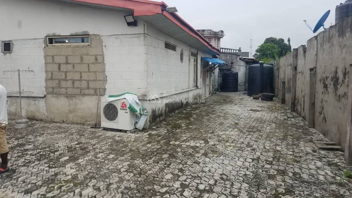 Bottle Water Factory Sitting on 671sqm2 Facing Major Road, Badore, Ajah, Lagos, Factory for Sale