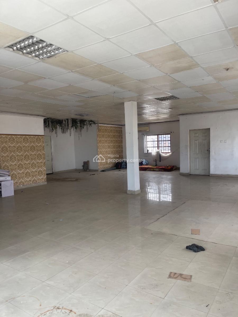 Open Space Measuring 110sqm Facing Expressway, Facing Expressway By Chevron  Traffic Light, Lekki Expressway, Lekki, Lagos, Office Space for Rent