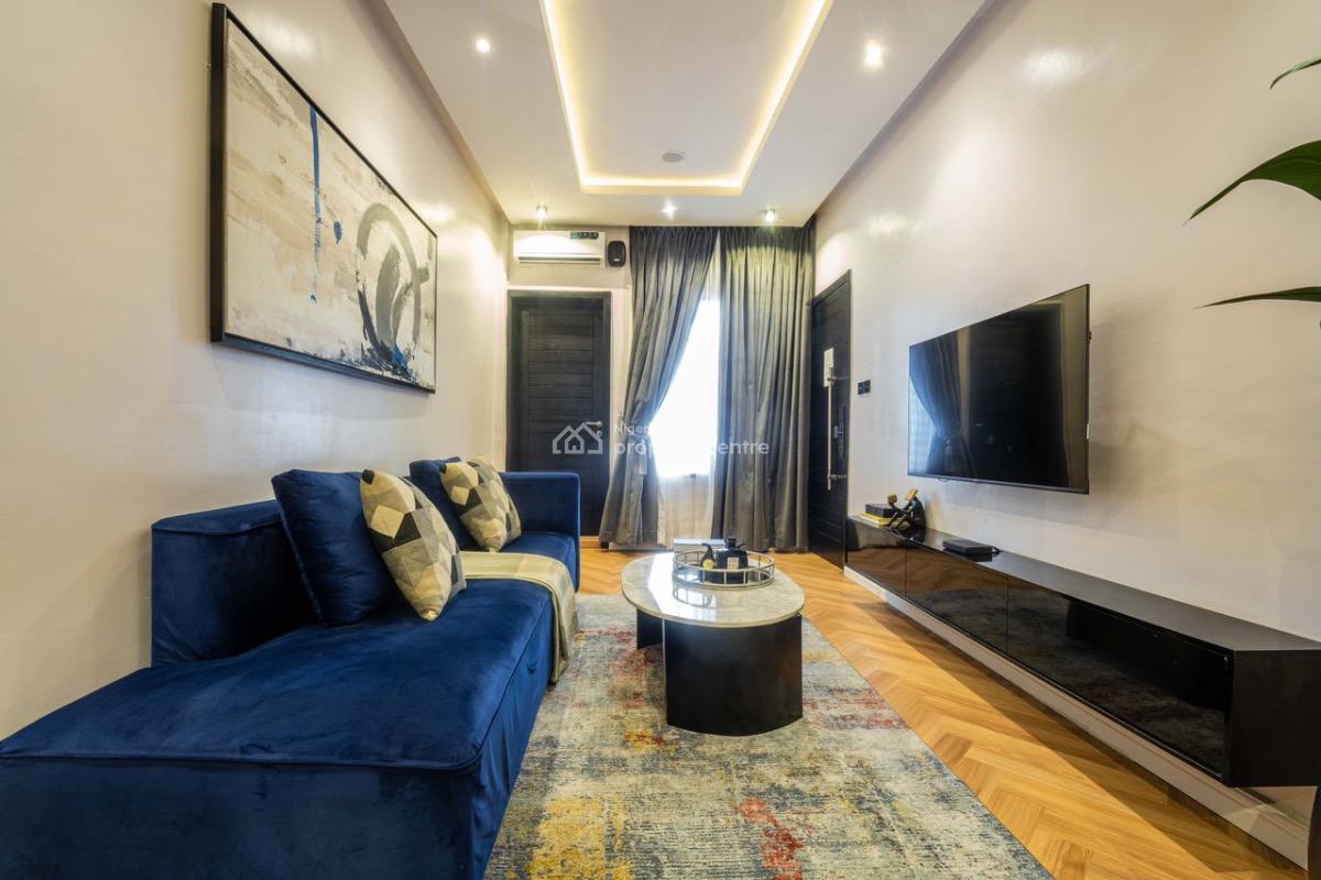 Luxury Two Bedroom with Excellent Features, Lekki Phase 1, Lekki, Lagos, Flat / Apartment Short Let