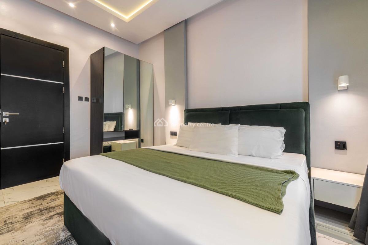Luxury Two Bedroom with Excellent Features, Lekki Phase 1, Lekki, Lagos, Flat / Apartment Short Let
