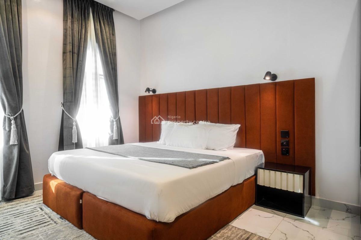 Luxury Two Bedroom with Excellent Features, Lekki Phase 1, Lekki, Lagos, Flat / Apartment Short Let