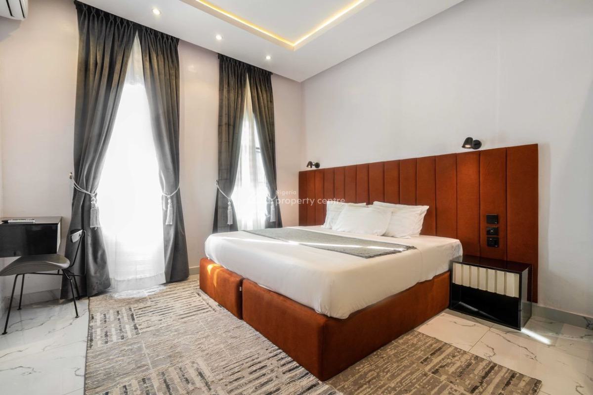 Luxury Two Bedroom with Excellent Features, Lekki Phase 1, Lekki, Lagos, Flat / Apartment Short Let