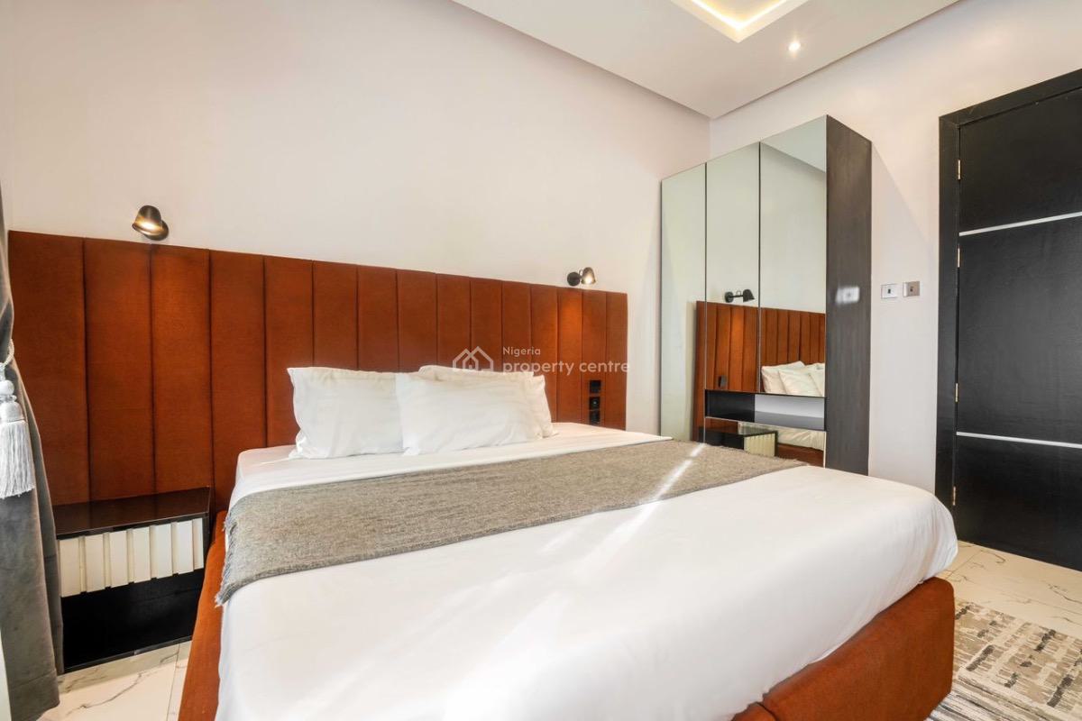 Luxury Two Bedroom with Excellent Features, Lekki Phase 1, Lekki, Lagos, Flat / Apartment Short Let
